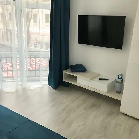 Apartment Tomis 105 *
