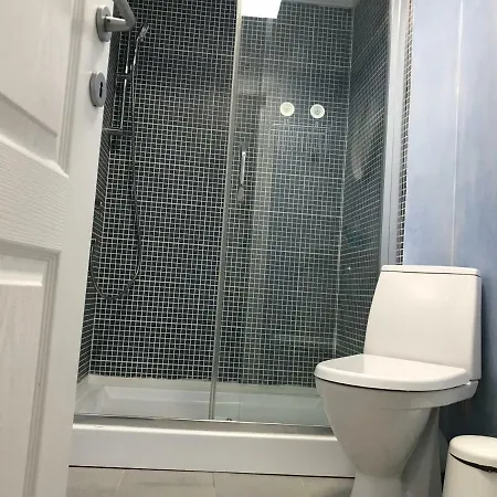 Apartment Tomis 105 *